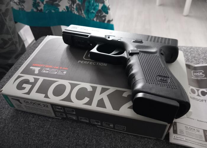 Grajewo ogłoszenia: Sprzedam nowy pistolet Glock 22  400 zl